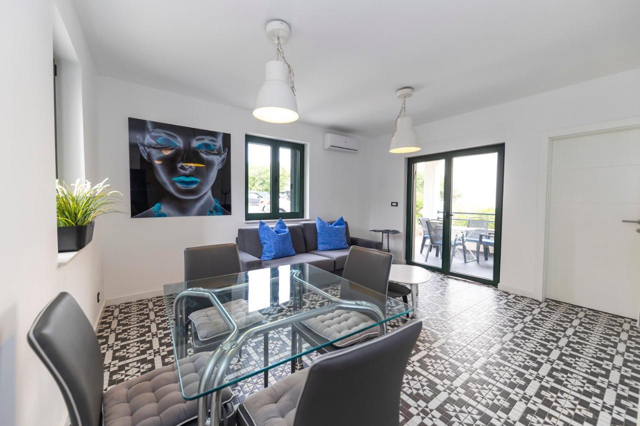 Mama House Villa Novalja Dış mekan fotoğraf